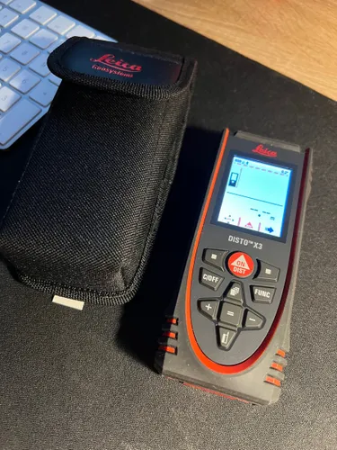 Leica Disto X3 - лазерный дальномер с красным лучом
