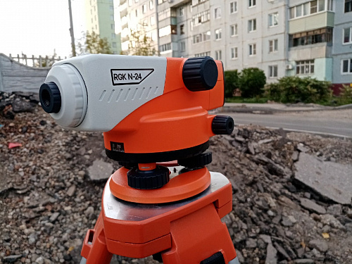 RGK N-24 - оптический нивелир