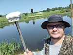 RGK SR1 с RGK SC100 и вехой RGK GLS 24 - комплект GNSS приемника