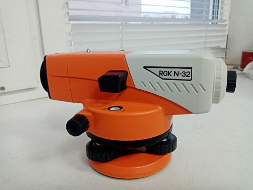 RGK N-32 - оптический нивелир