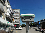 RGK SR1 с RGK SC100 и вехой RGK GLS 24 - комплект GNSS приемника