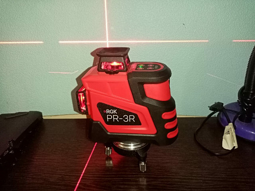RGK PR-3R + штатив, рейка, приемник - лазерный нивелир 3d с красным лучом